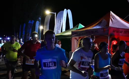 Pobiegli na Milę! Bieg dostarczył zawodnikom sporo wrażeń [WIDEO] - 22